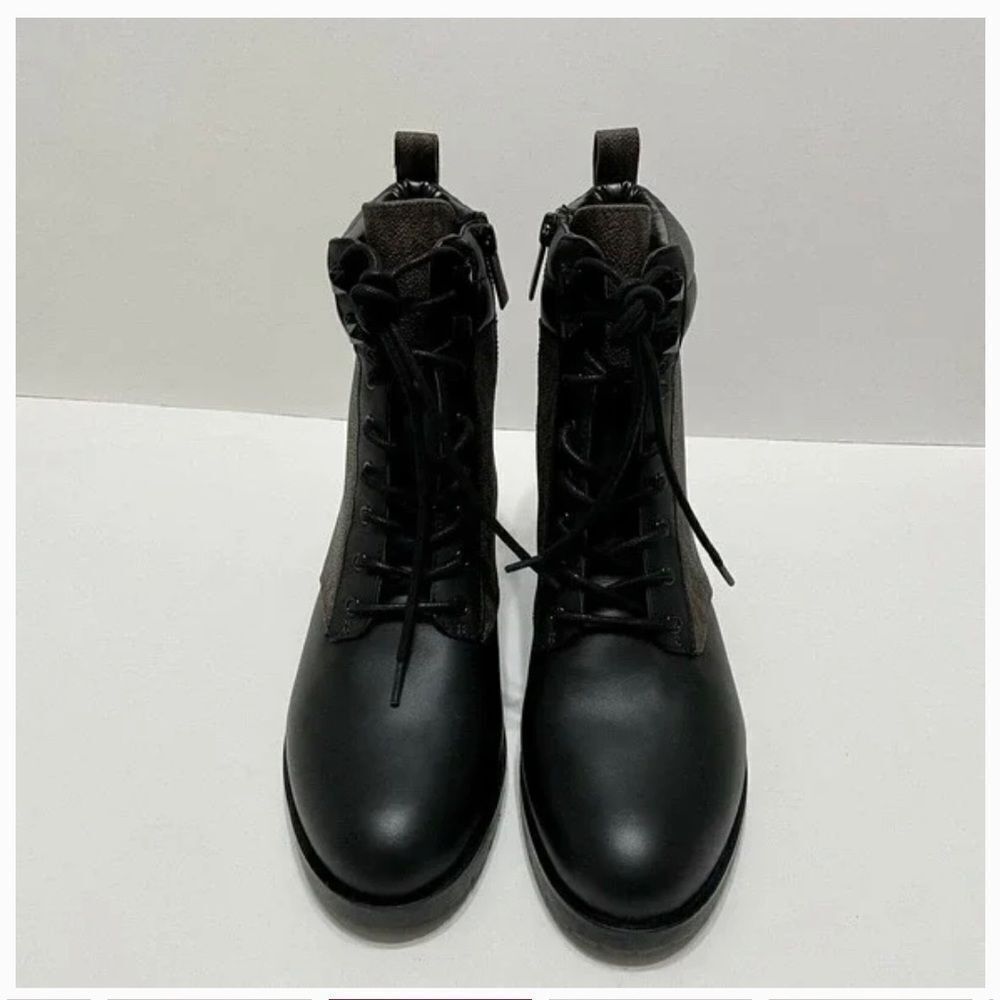 Michael Kors Riding Boots- halsey combat boots ankle lace up black leather - Picture 4 of 7